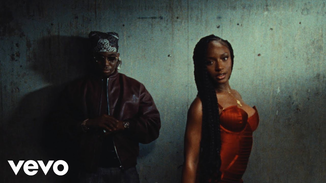 FOLA, Ayra Starr - treat u right (official video) backdrop