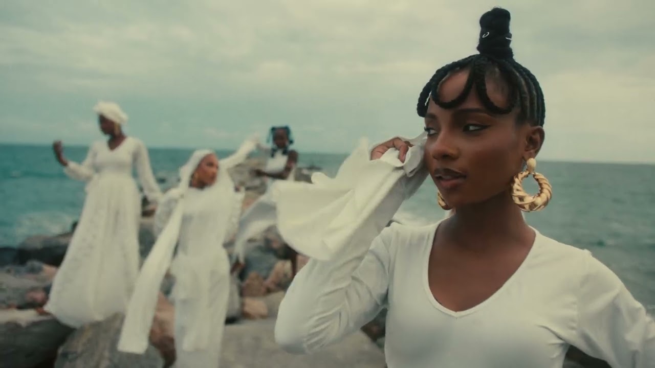 Bella Shmurda - Ara ft. Olamide (Official Video) backdrop
