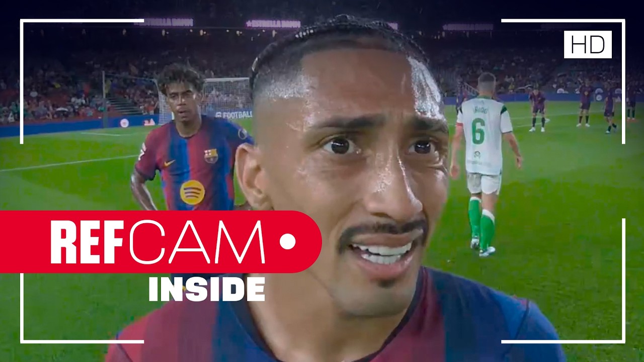 REFCAM POV: FC Barcelona vs Real Racing Club đ background