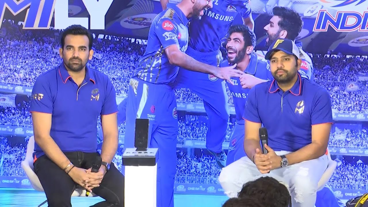 Yuvraj's inclusion will allow Rohit to open - Zaheer Khan background
