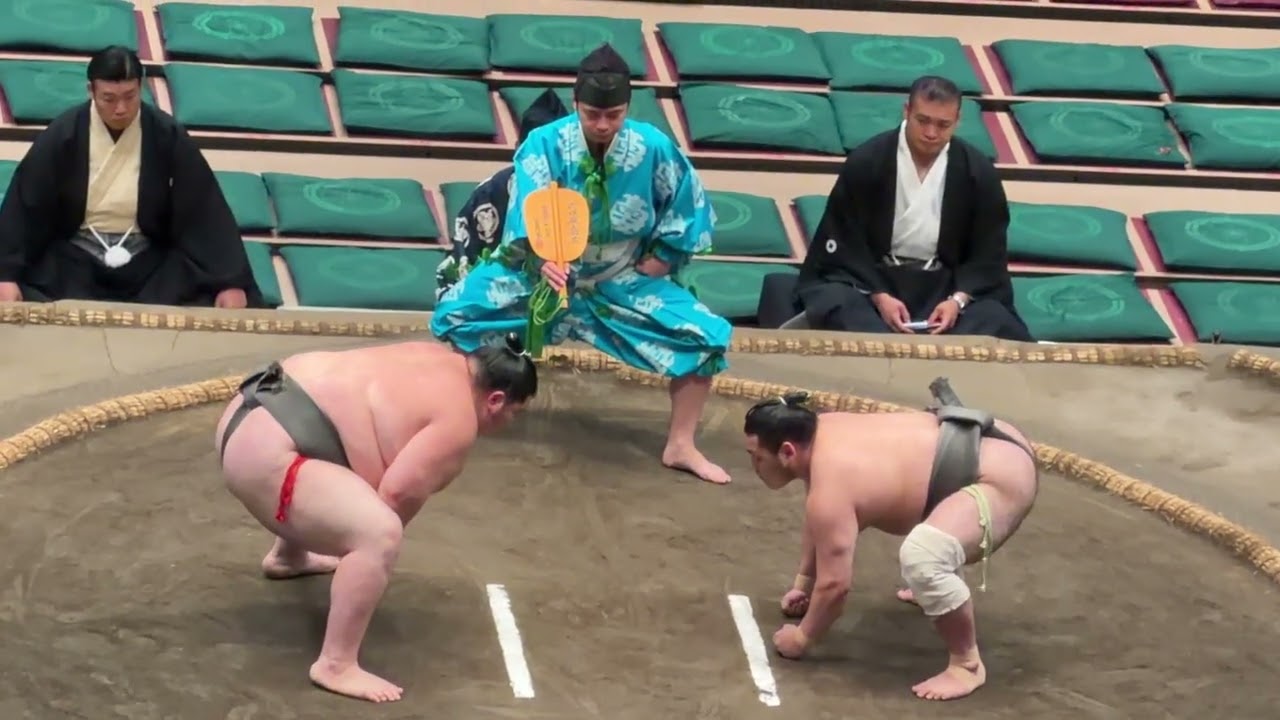 速報❗️二子山部屋 月岡 vs大志松【大相撲令和8年9月場所】7日目 Futagoyama TSUKIOKA vs DAISHIMATSU 【SUMO SEP DAY7】2026/9/19 秋場所 background