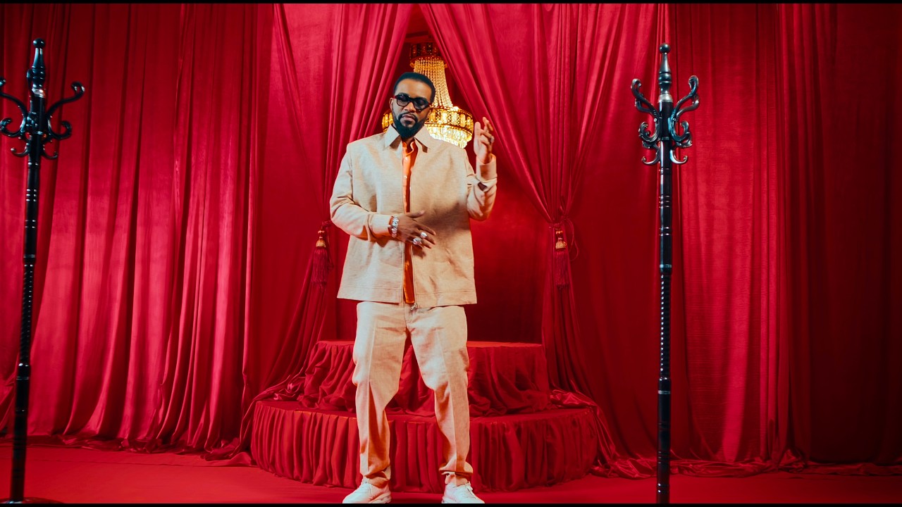 Fally Ipupa - Bonheur Parfait (Clip officiel)