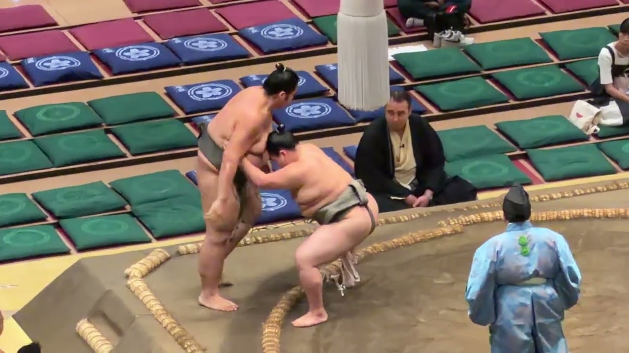速報❗️二子山部屋 梅山 vs達ノ森【大相撲令和8年9月場所】中日 8日目 Futagoyama UMEYAMA vs DATENOMORI【SUMO SEP DAY8】2026/9/20 秋場所 2026-09-20 09:57