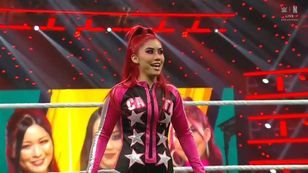 WWE RAW IYO SKY VS ROXANNE PEREZ VS LA CATALINA 09/21/26