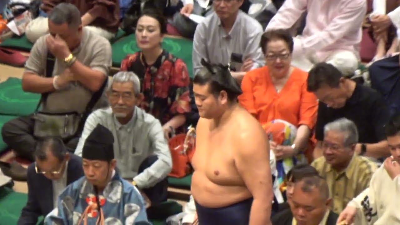 《十両》『引退発表した同部屋の風賢央』風賢央vs羽出山【大相撲令和8年9月場所】13日目【SUMO SEP DAY13】2026/9/25 秋場所 2026-09-26 15:01