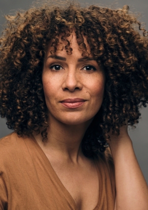Jazmine Summer portrait
