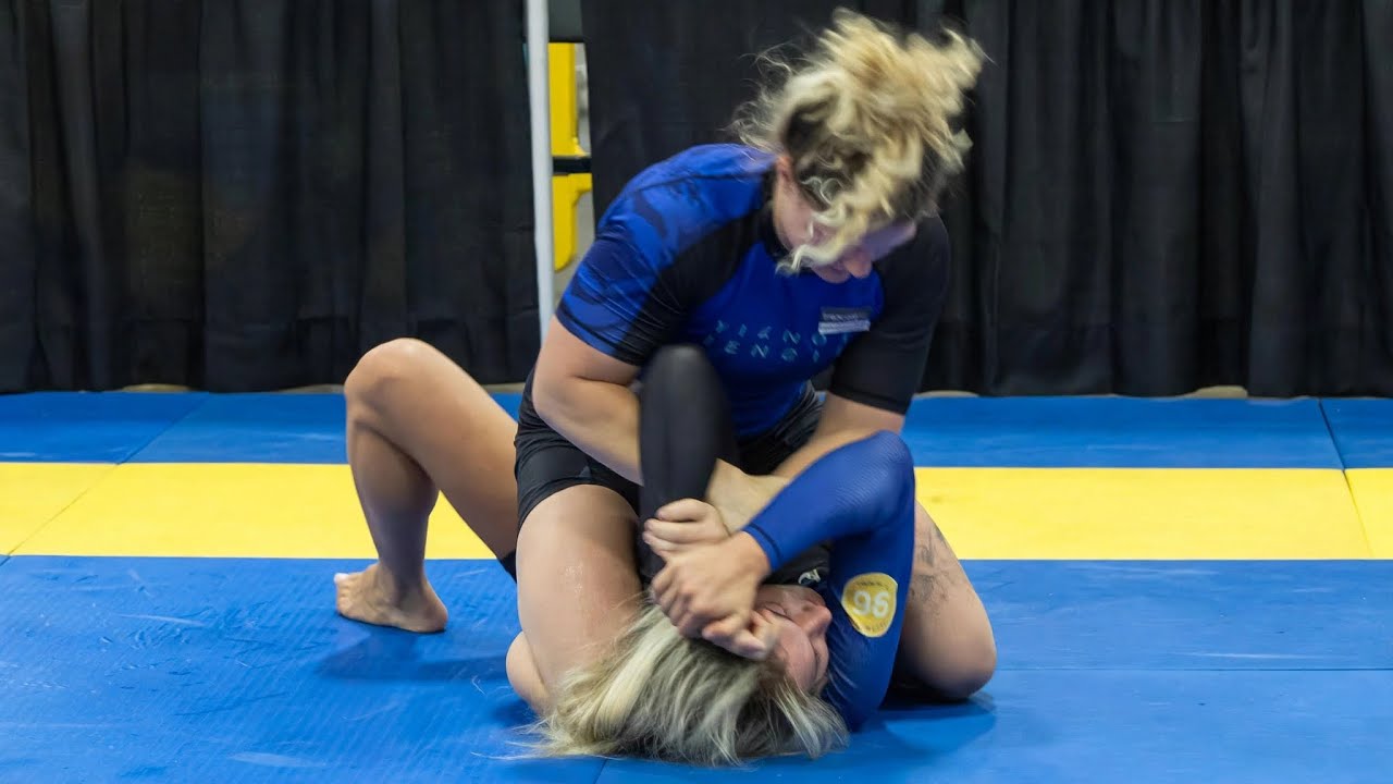 Berlyn Davis next loss in jiujitsu nogi match background