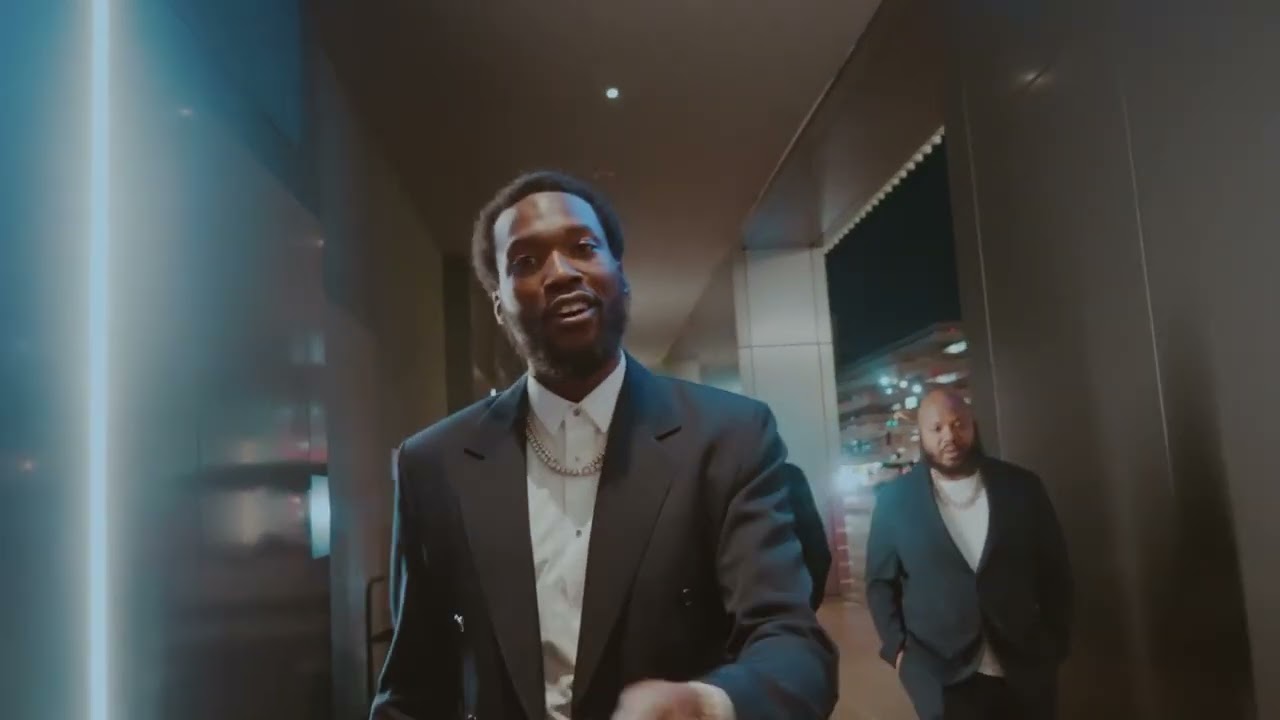 Meek Mill - Philly Heathens (Leak) background