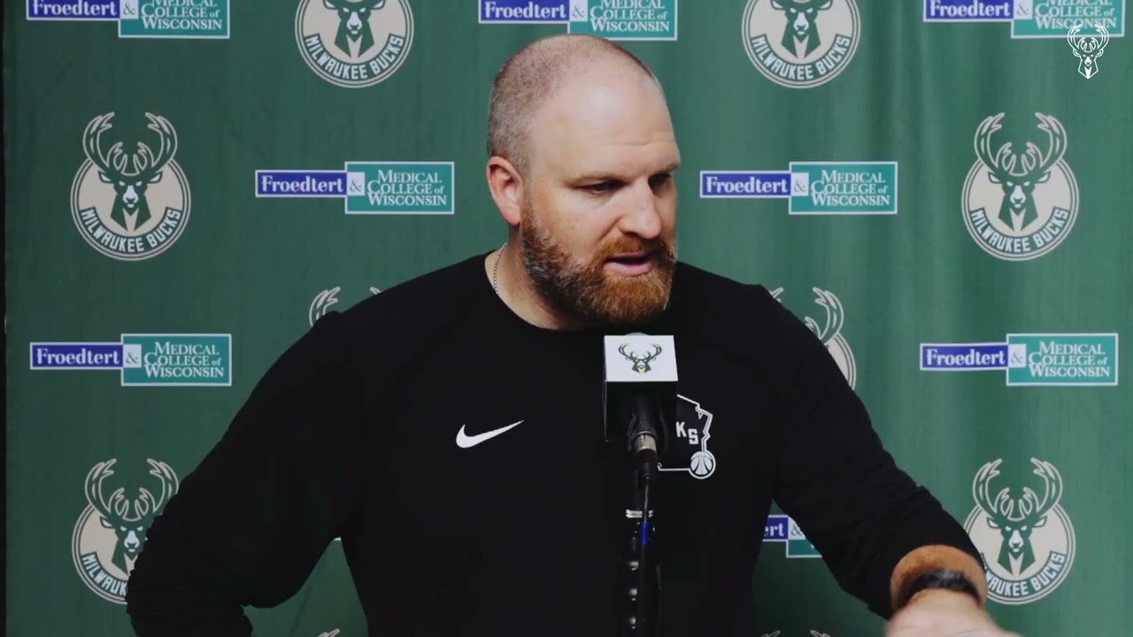 Taylor Jenkins Media Availability | 10.06.26 background