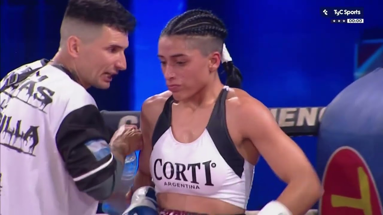 Milagros Herrera vs Mía Nievas - Boxeo de Primera background