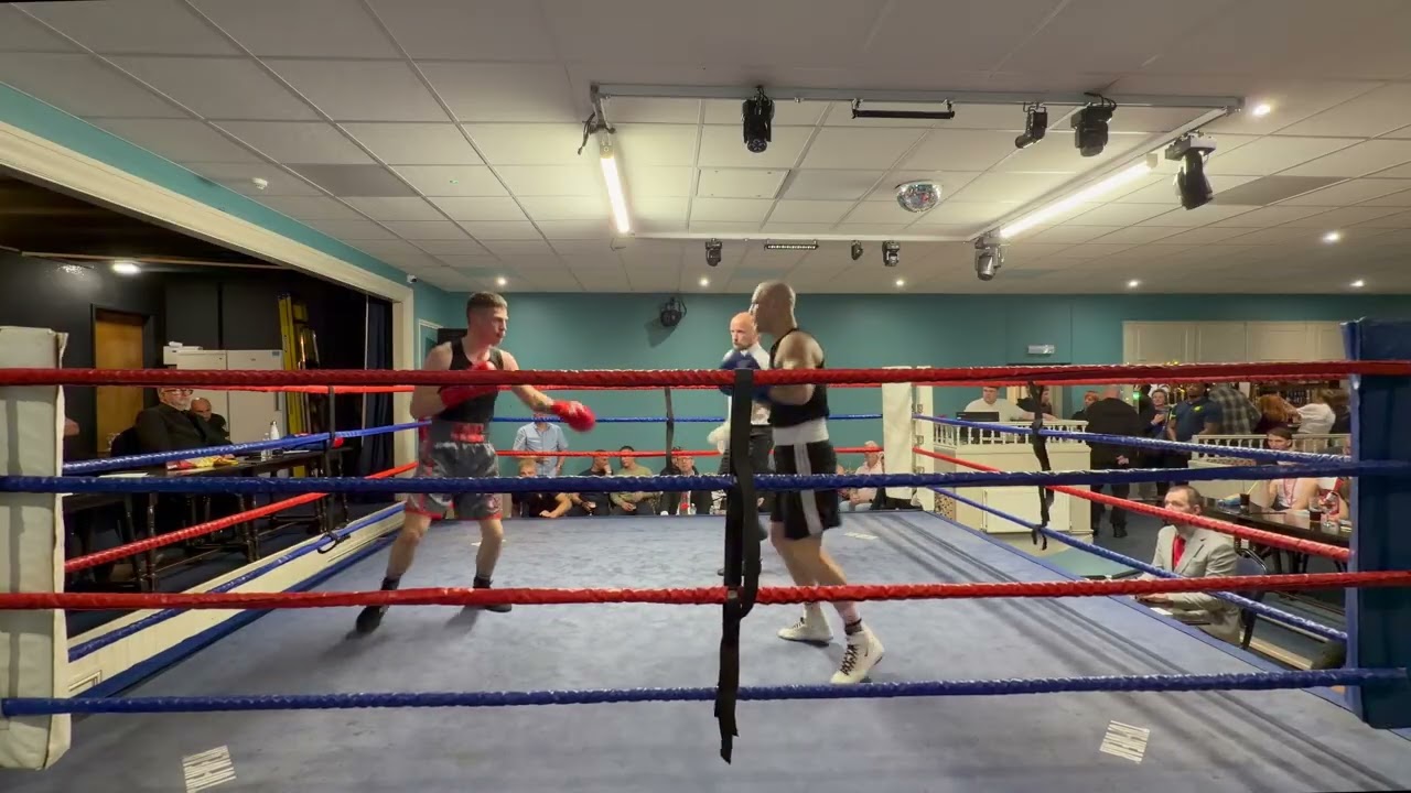 SAM HARDY vs TOMASZ SWIEC | AMATEUR BOXING BOUT | RIPON ABC HOME SHOW background