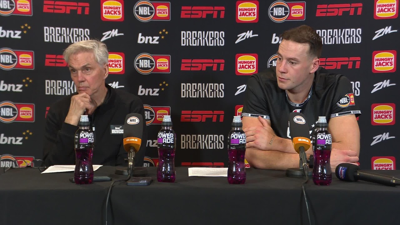 Gordie Herbert and Sam Mennenga press conference vs Perth Wildcats - Round 4, NBL27 background