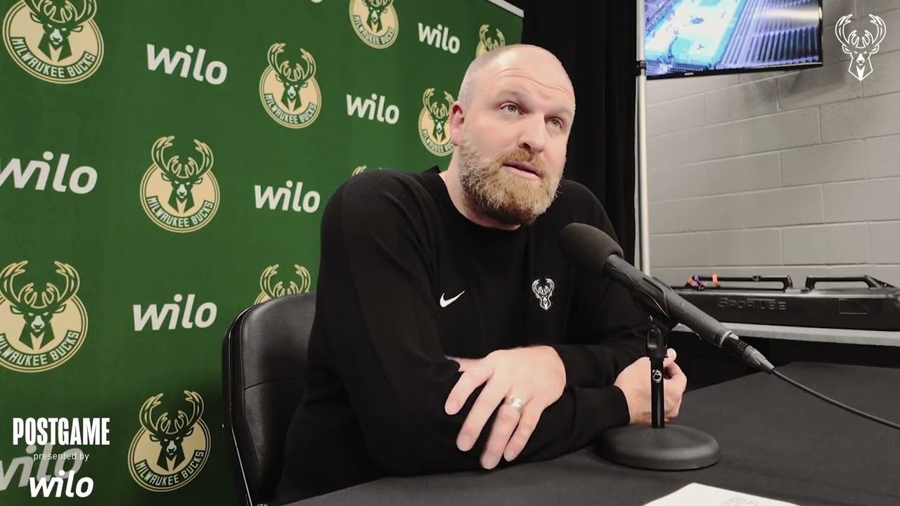 Taylor Jenkins Postgame Press Conference | 10.11.26 background
