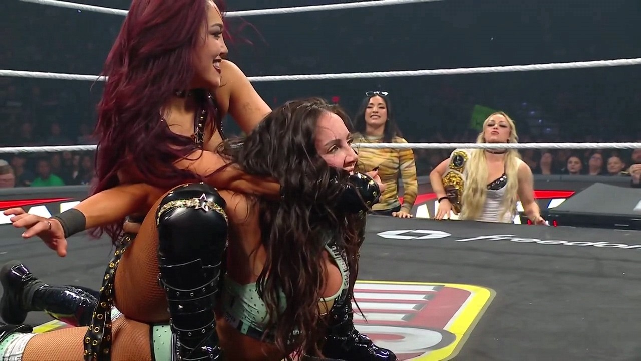 Roxanne Perez VS Chelsea Green 2/2 background