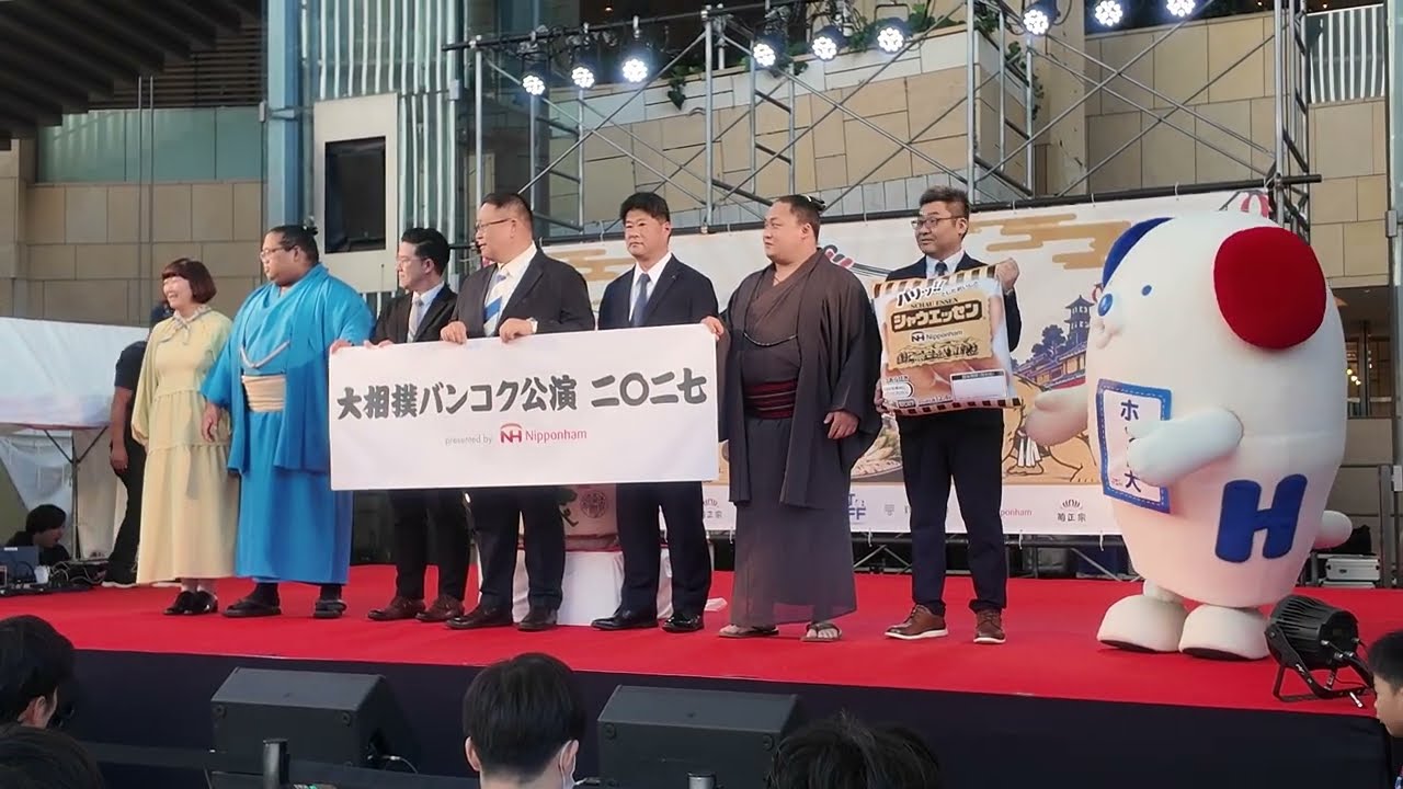 4K 『大相撲バンコク公演2027』生田目関 翠富士関 記念撮影【ちゃんこフェスin六本木 】chanko fes in Roppongi 2026/10/17