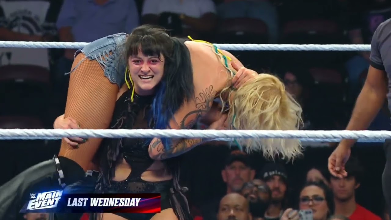 WWE RAW LOLA VICE VS LYRA VALKYRIA 10/19/26