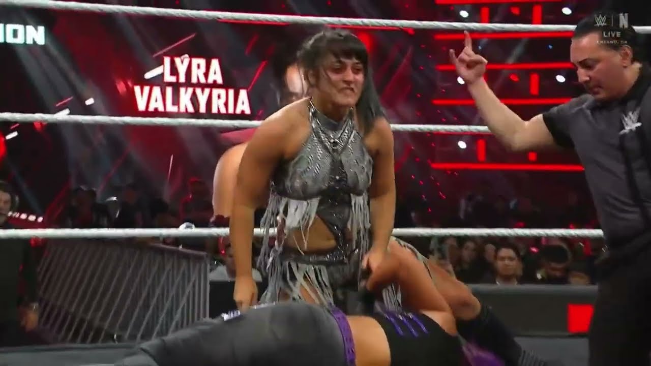 (1/3) Bayley vs Lyra Valkyria: Raw October 26 2026