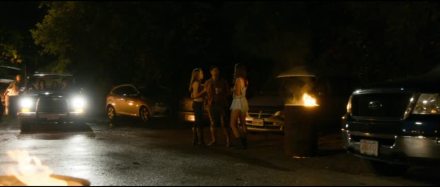 Trailer thumbnail