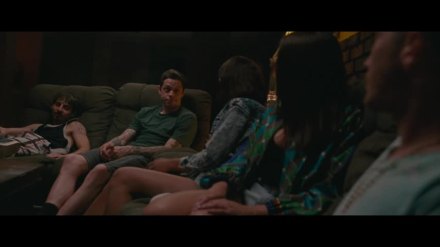 Trailer thumbnail