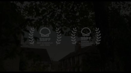 Trailer thumbnail