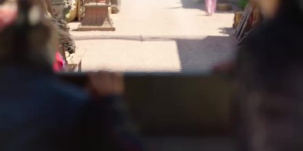 Trailer thumbnail