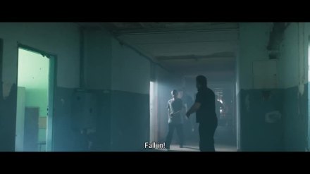 Trailer thumbnail