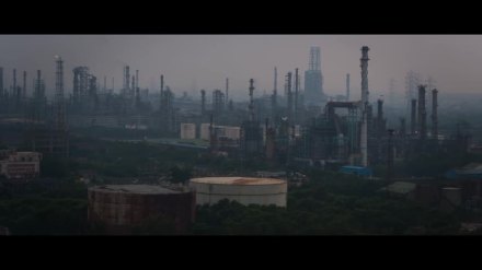 Trailer thumbnail