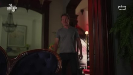 Trailer thumbnail