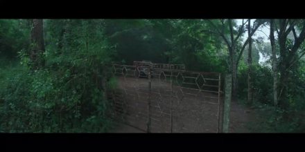 Trailer thumbnail