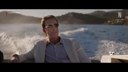 Trailer thumbnail